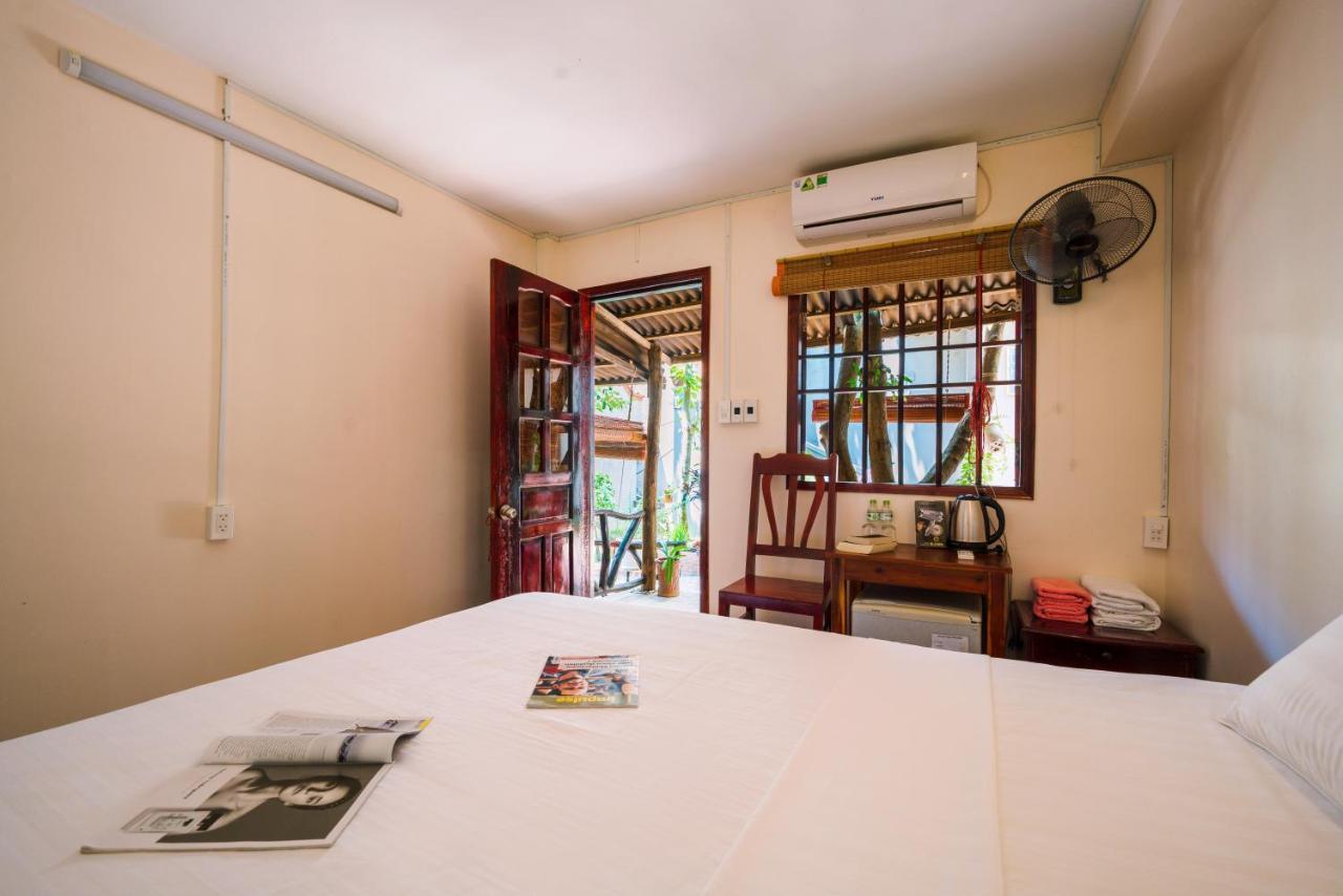 Lien Hiep Thanh Homestay & Beach Bar Duong Dong Exterior foto