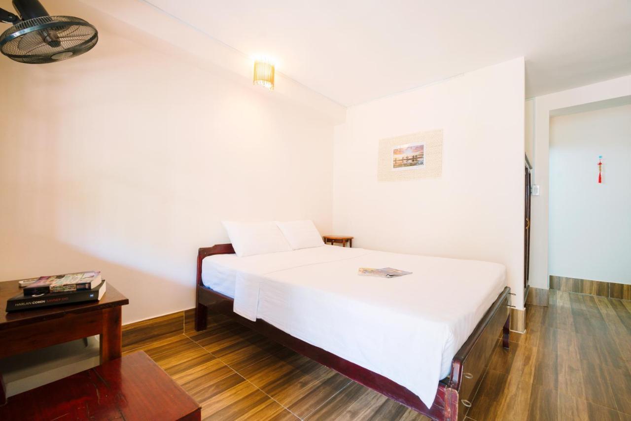 Lien Hiep Thanh Homestay & Beach Bar Duong Dong Exterior foto