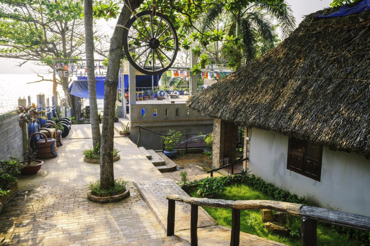 Lien Hiep Thanh Homestay & Beach Bar Duong Dong Exterior foto
